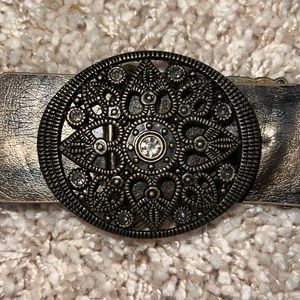 HP 🎉🎉New Woman’s Rolf’s L Bronze metal belt